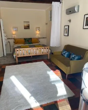 Apartment No 5 *